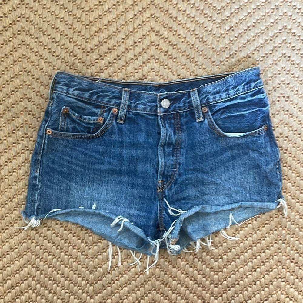 Levi's 501 - Cutoff Denim Jean Shorts  - Blue - 28